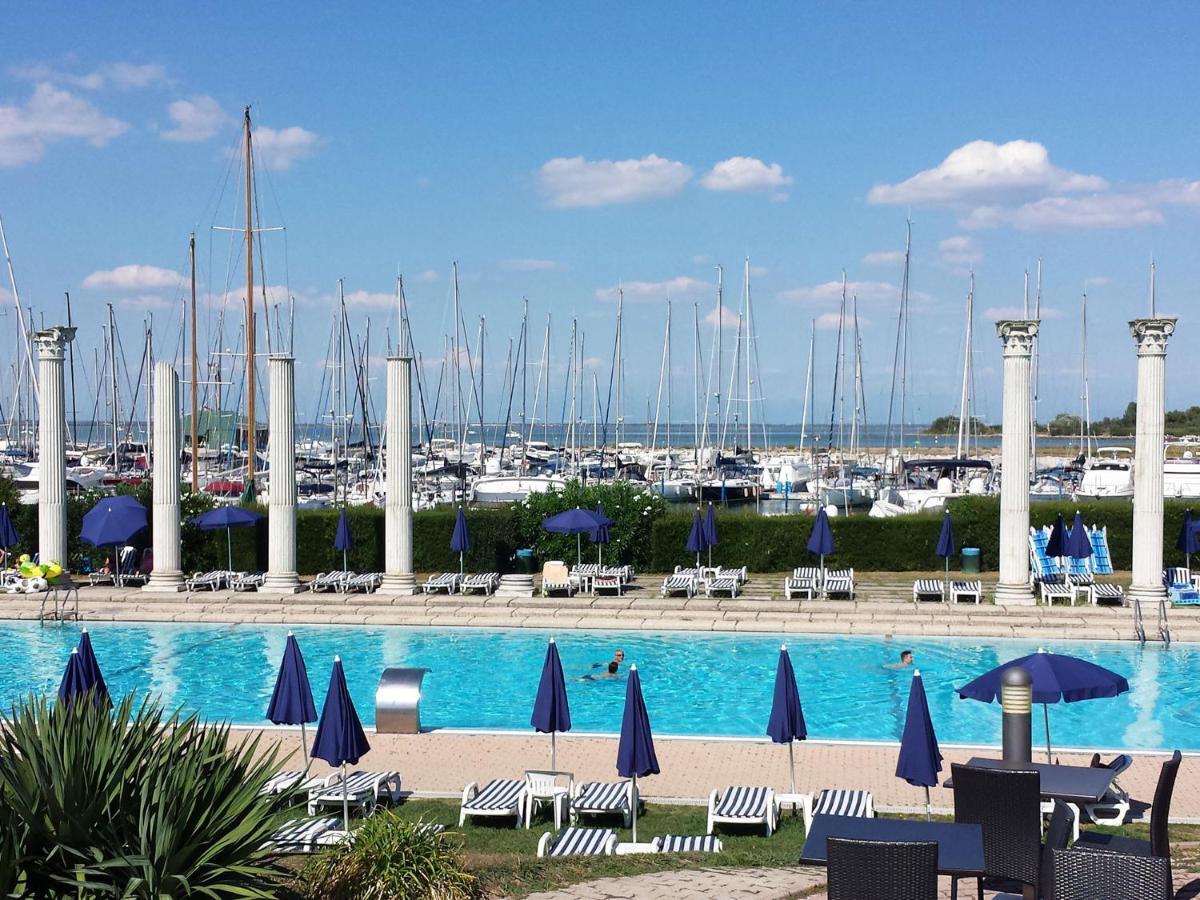 Ferienwohnung Isola Terramare Lignano Sabbiadoro Exterior foto